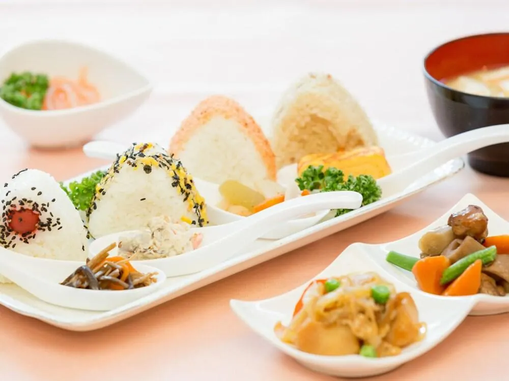 Toyoko Inn Tokyo Nihombashi Zeimusho Mae Otel