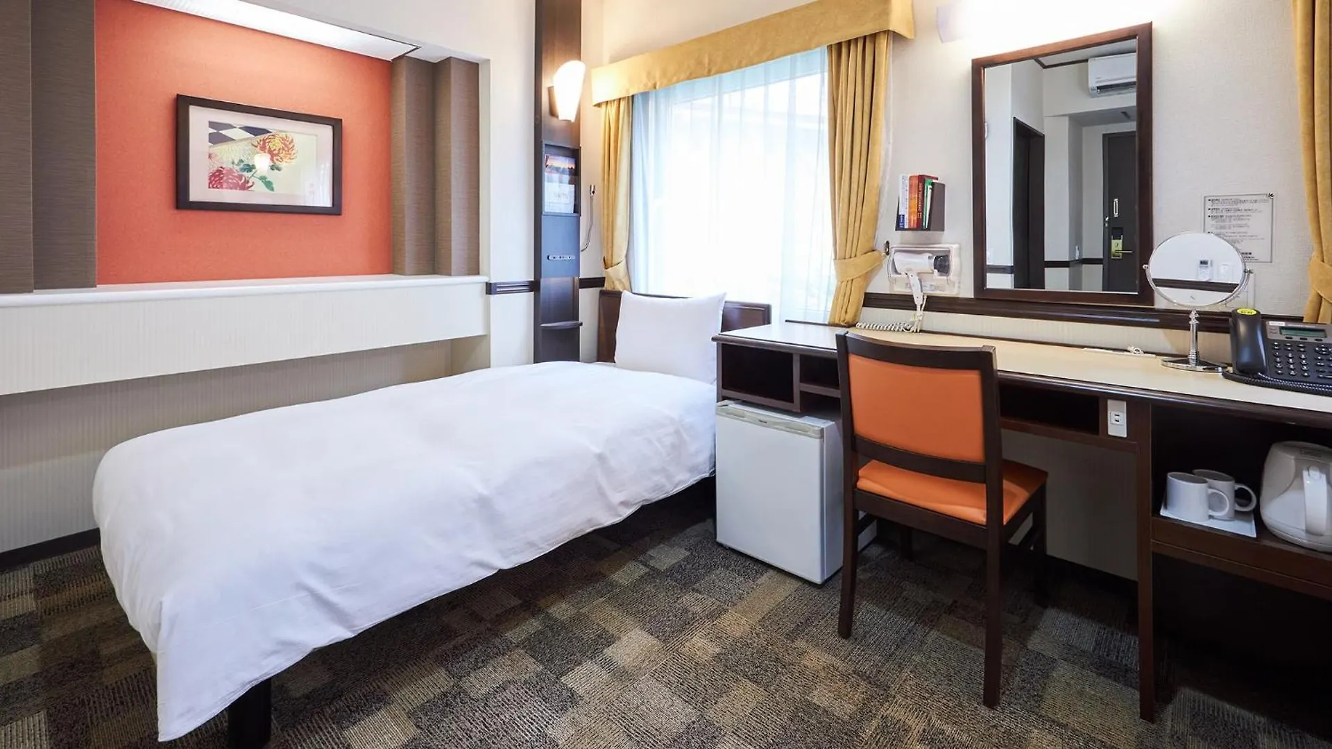 Hotel Toyoko Inn Tokyo Nihombashi Zeimusho Mae