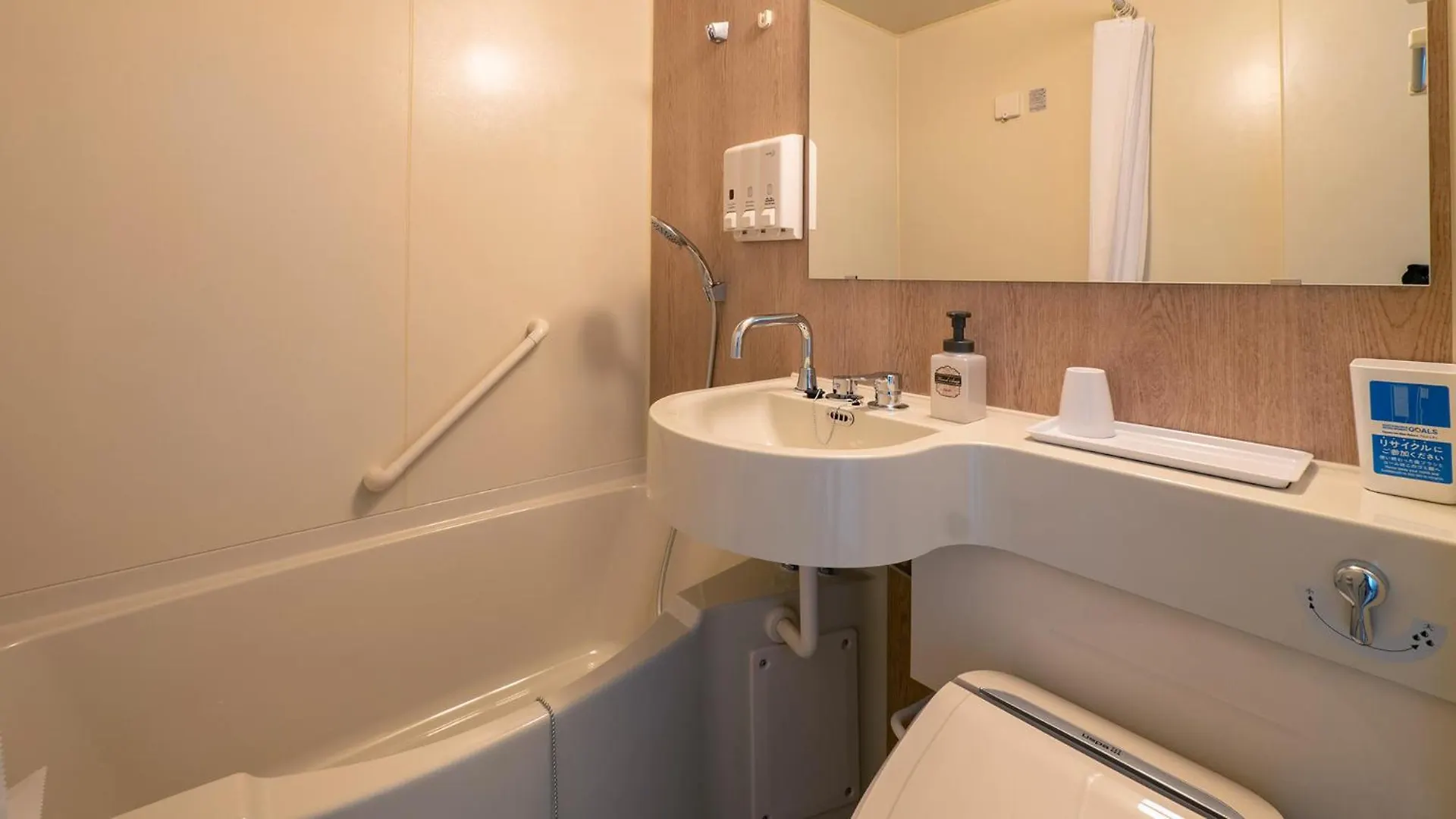 Hotel Toyoko Inn Tokyo Nihombashi Zeimusho Mae