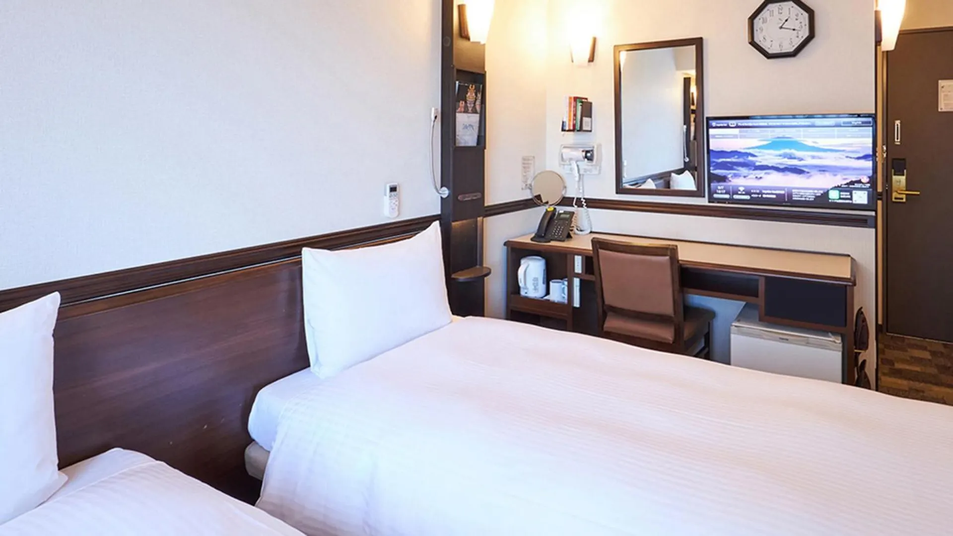 Toyoko Inn Tokyo Nihombashi Zeimusho Mae 3*,