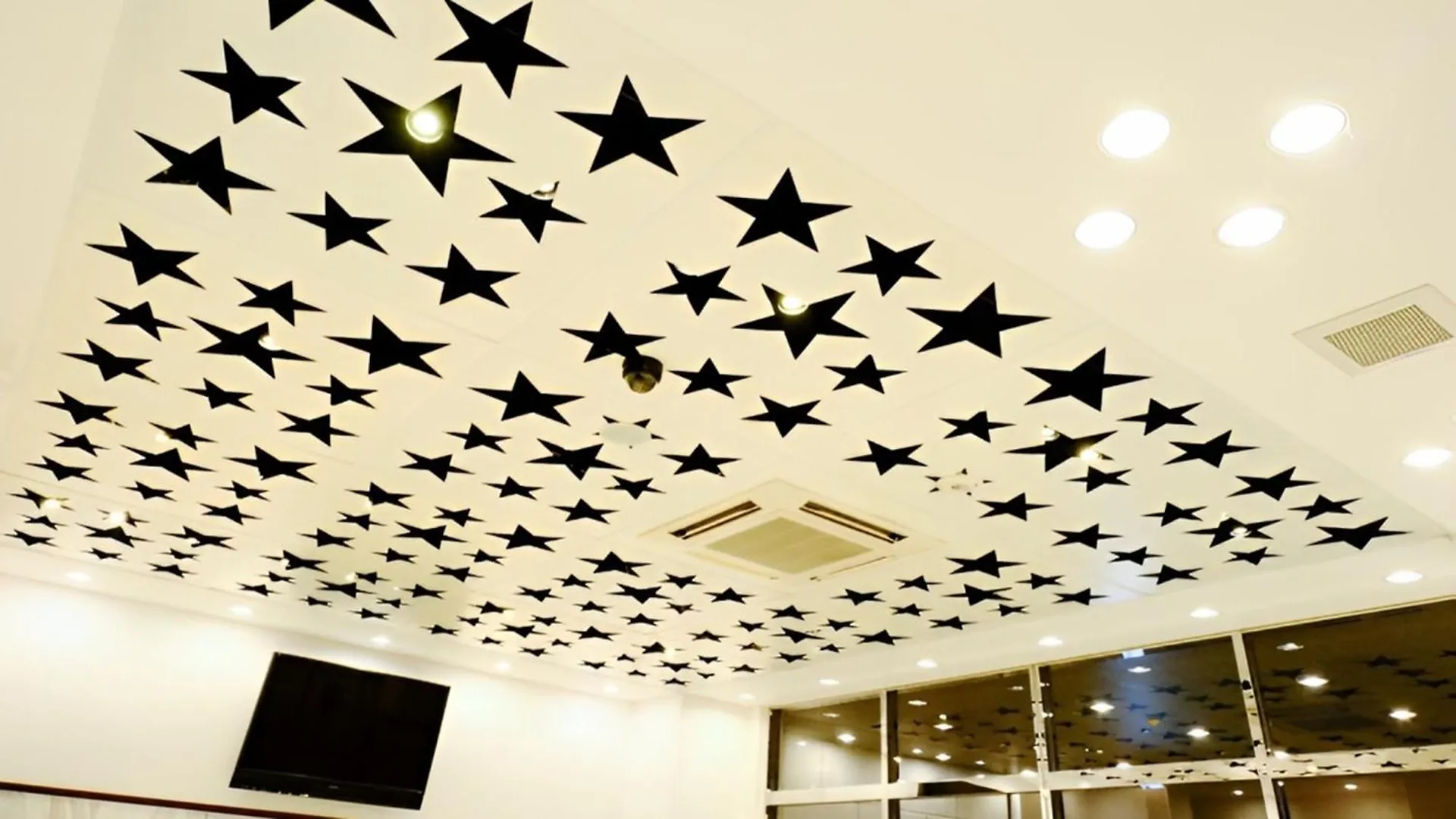 Toyoko Inn Tokyo Nihombashi Zeimusho Mae 3*,