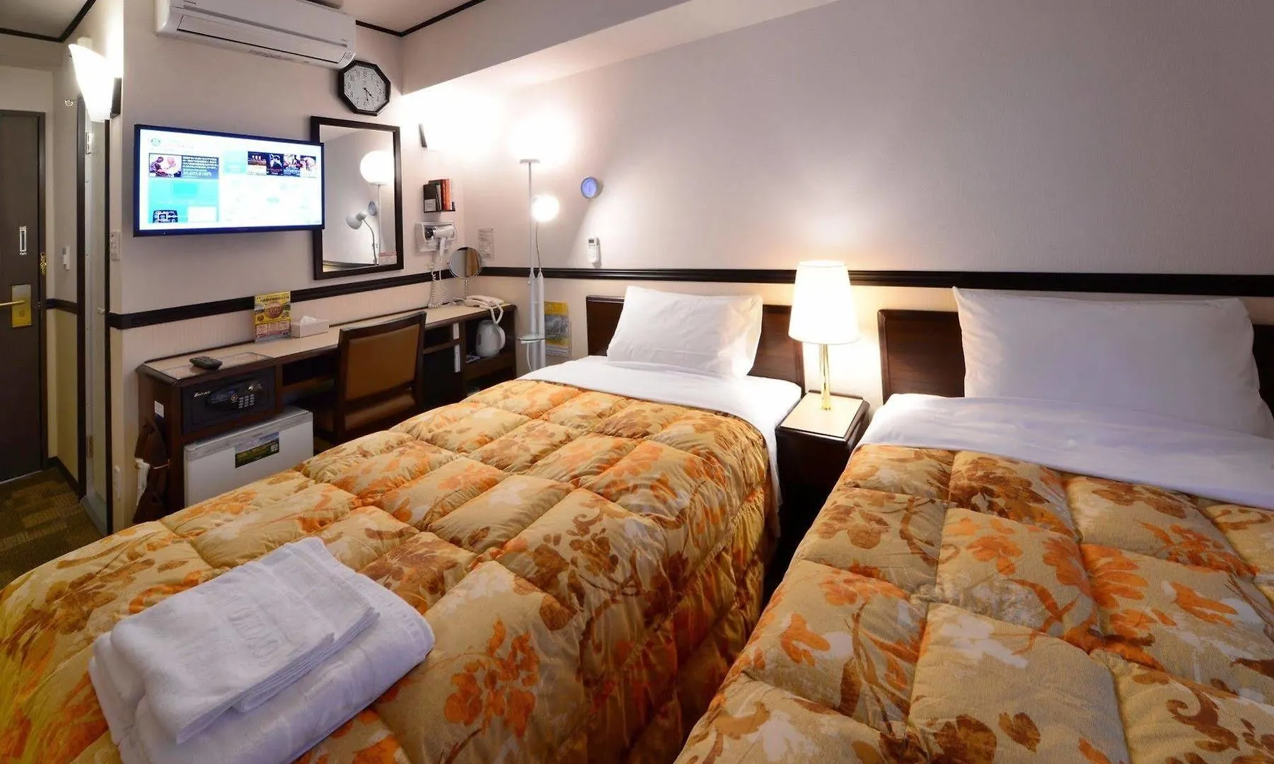 Hotel Toyoko Inn Tokyo Nihombashi Zeimusho Mae